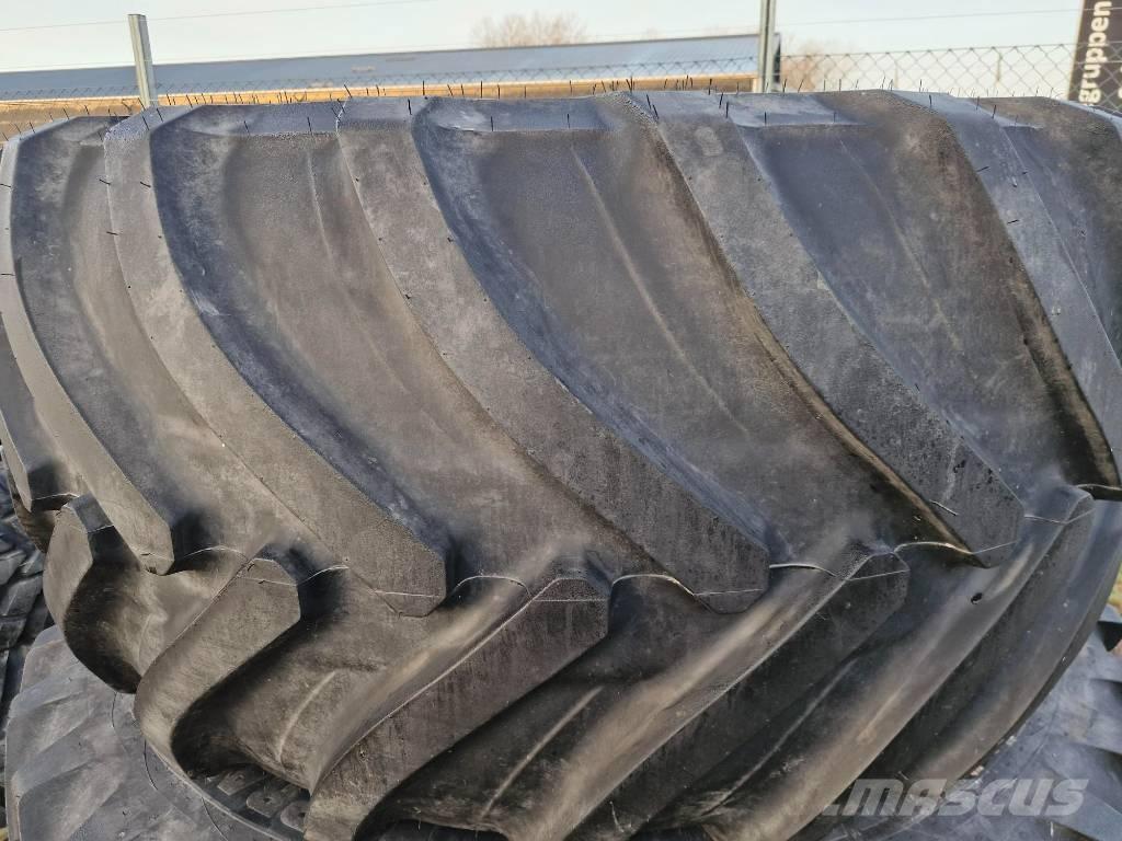 Alliance 800/65-R32 Banden, wielen en velgen