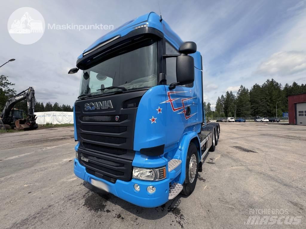Scania R 490 LB Vrachtwagen met containersysteem