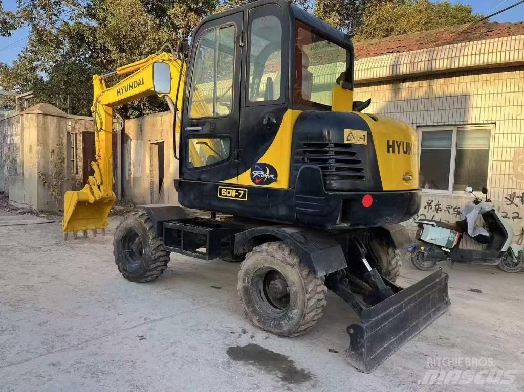 Hyundai 60 W Wielgraafmachines