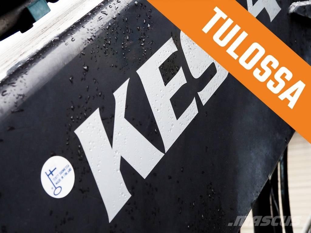 Kesla 2212ZT Houtkranen