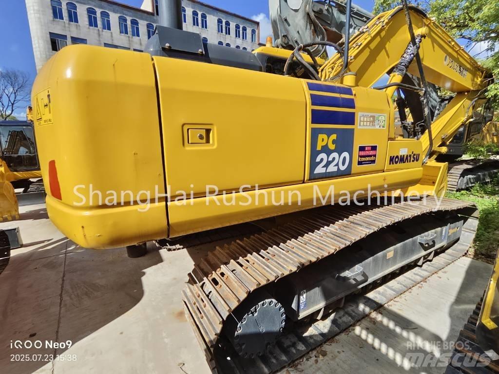 Komatsu 220-7 Rupsgraafmachines