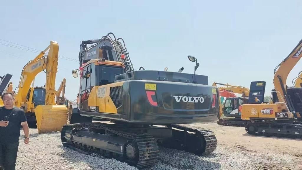 Volvo EC 300 D L Rupsgraafmachines
