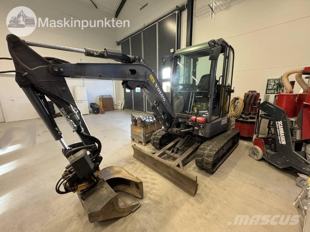Volvo ECR 25 D Minigraafmachines < 7t