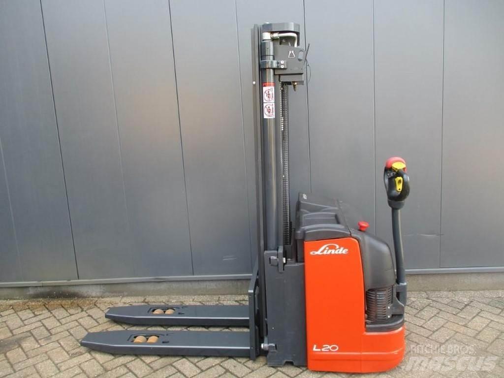 Linde L 20i Meeloop stapelaar