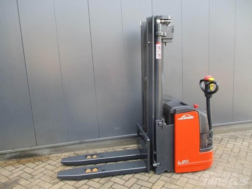 Linde L 20i Meeloop stapelaar