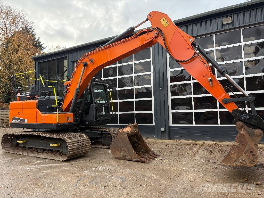 Doosan DX 140 LC Rupsgraafmachines