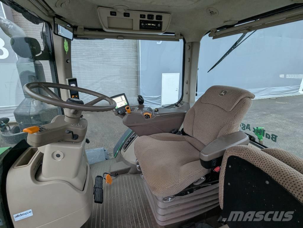 John Deere 8370 R Tractoren