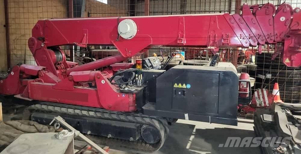 Unic B-775 Minikranen