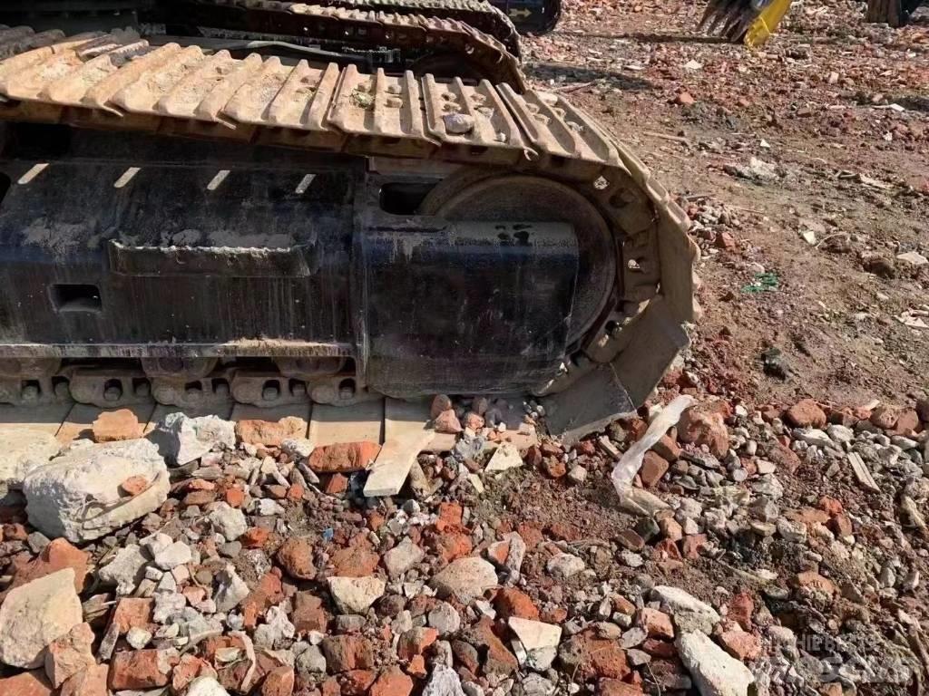 CAT 318D Rupsgraafmachines