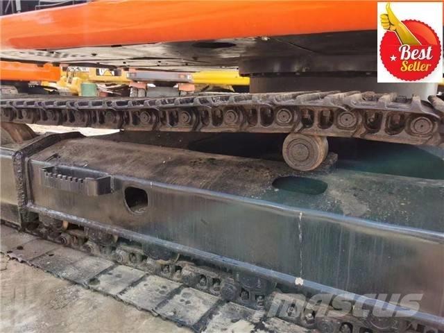 Hitachi EX 120 Rupsgraafmachines