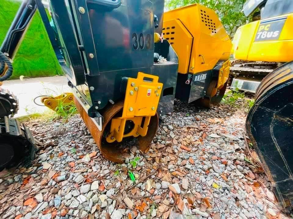 CAT 303 Minigraafmachines < 7t