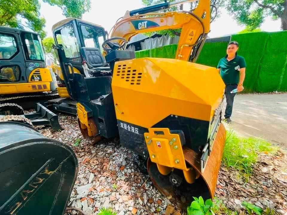 CAT 303 Minigraafmachines < 7t