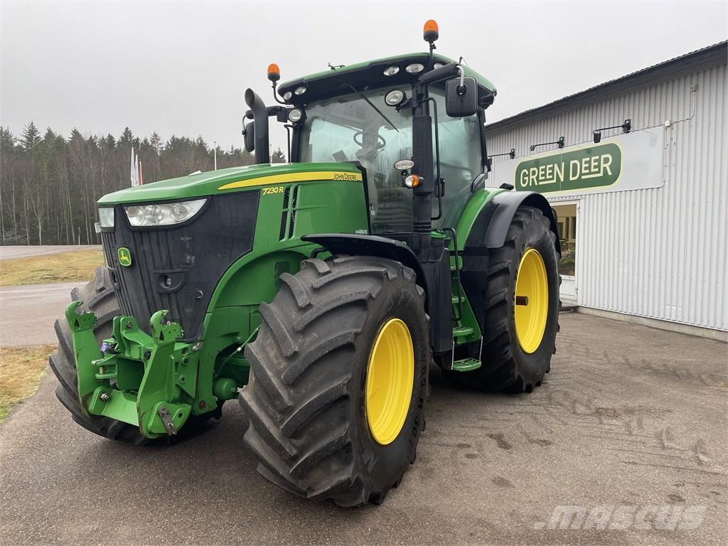 John Deere 7230R Tractoren