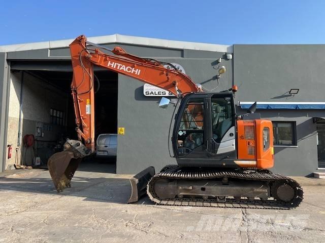 Hitachi ZX 135 US-6 Rupsgraafmachines