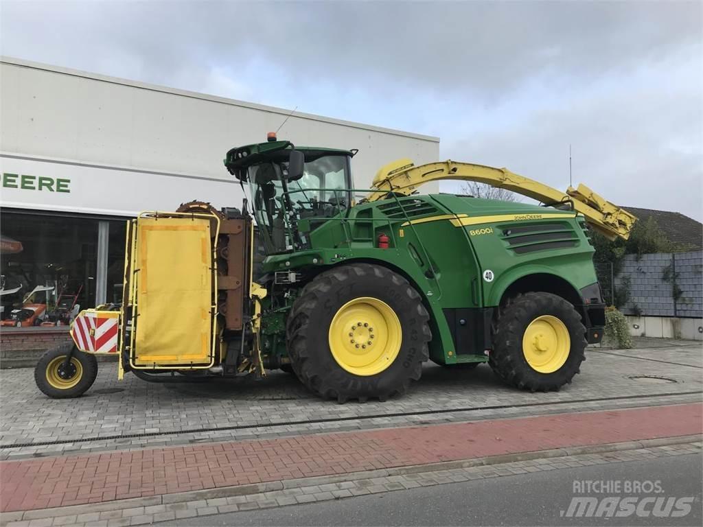 John Deere 8600 Zelfrijdende veldhakselaars