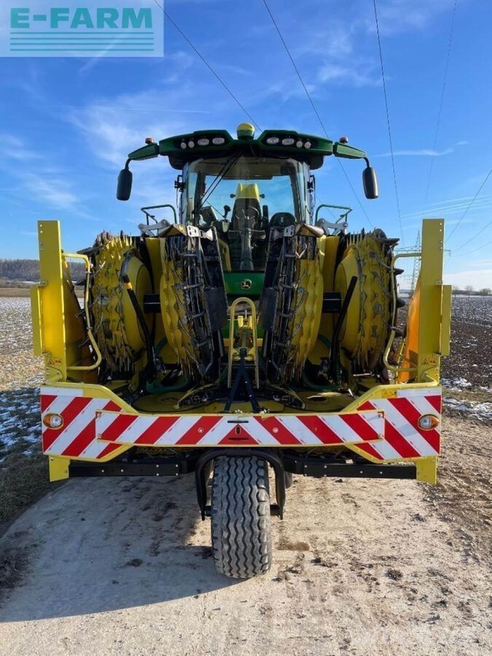 John Deere 8700i Zelfrijdende veldhakselaars