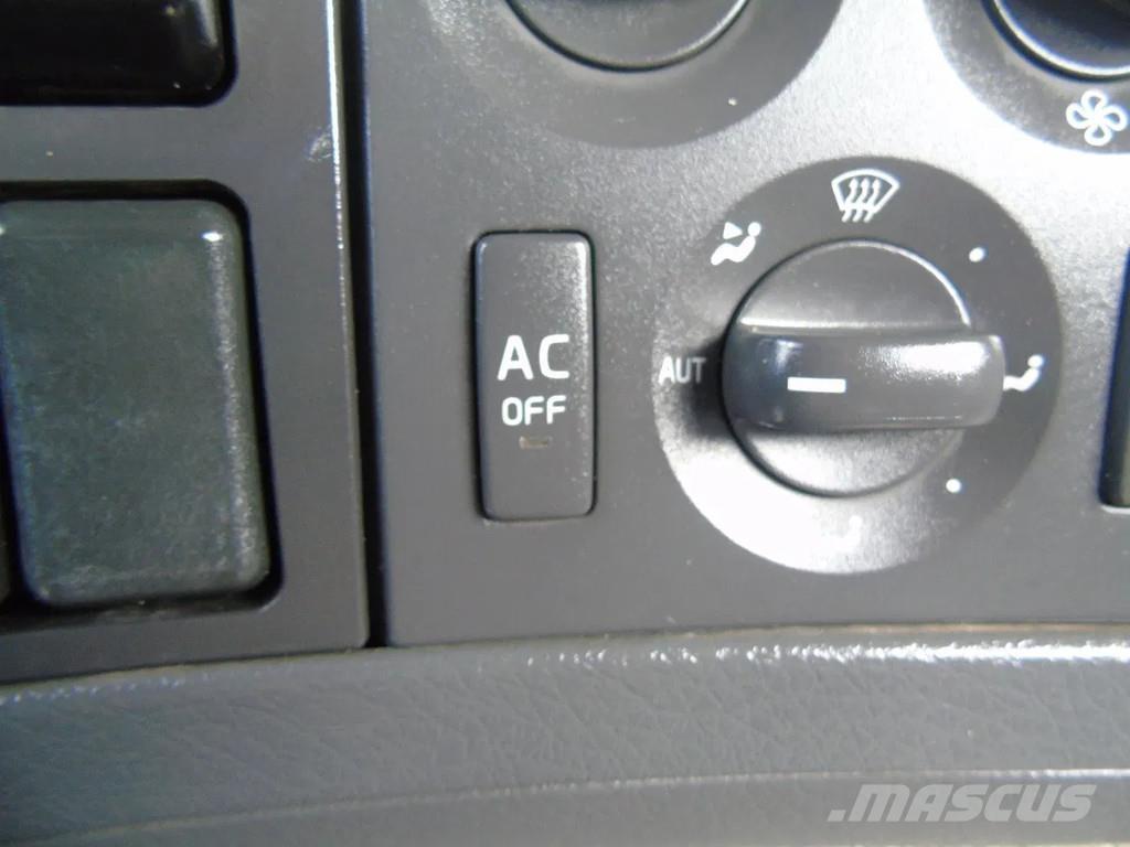 Volvo FM 340 + 19T Vrachtwagen met containersysteem