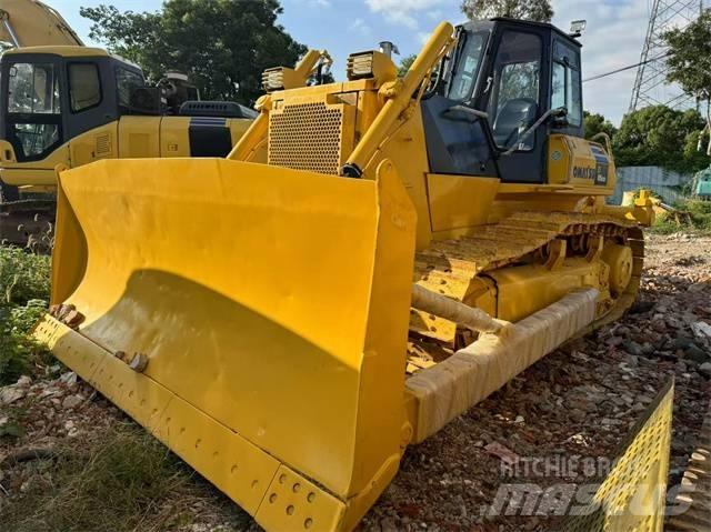 Komatsu D 85 Rupsdozers