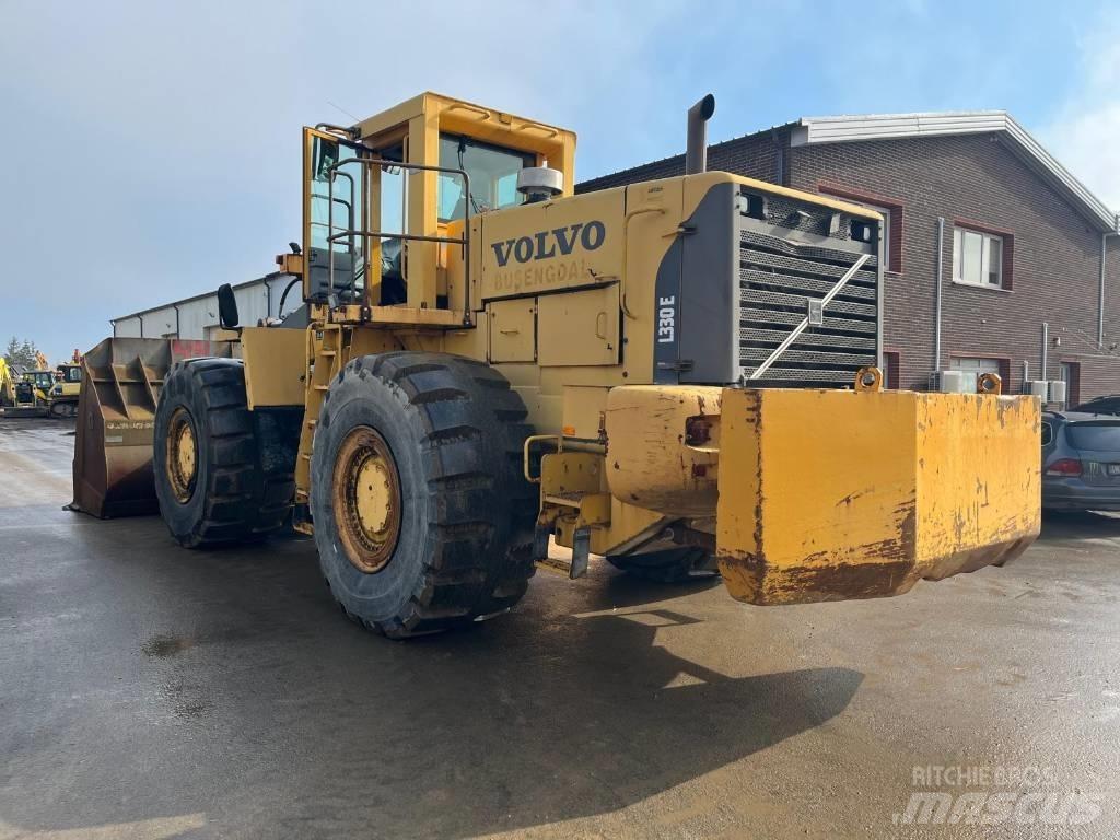 Volvo L 330 E Wielladers