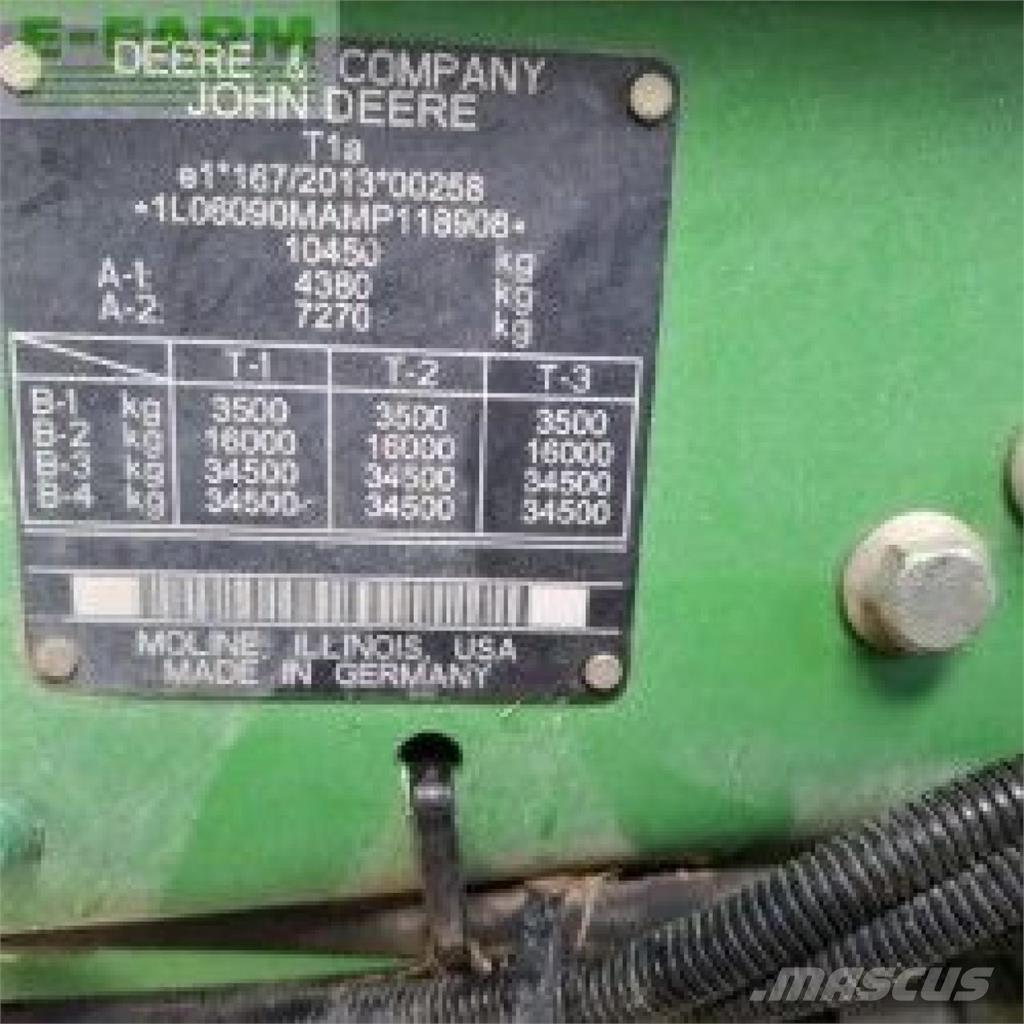 John Deere 6090M Tractoren