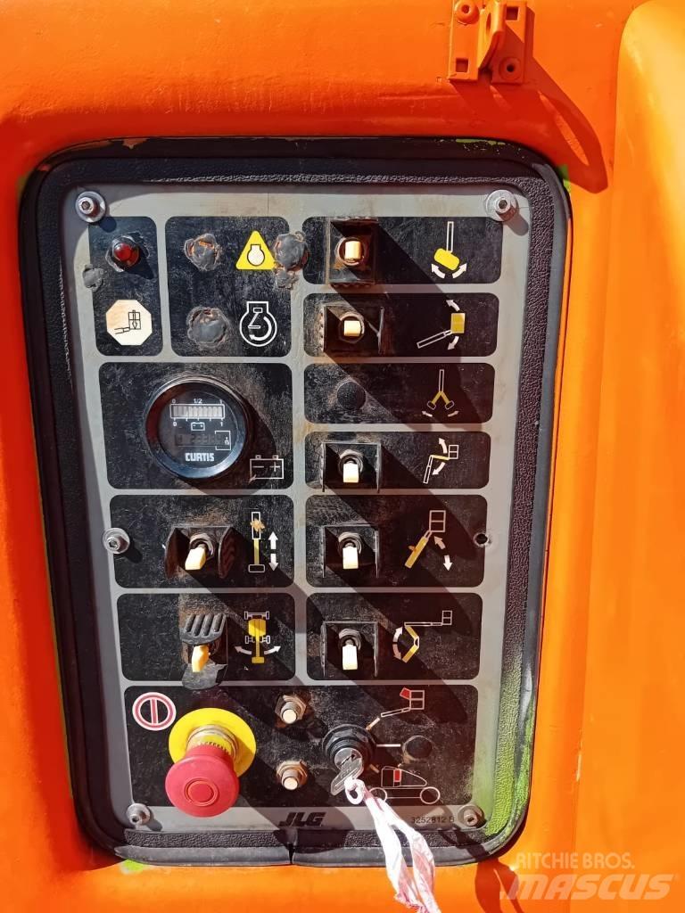JLG E 450 AJ Knikarmhoogwerkers