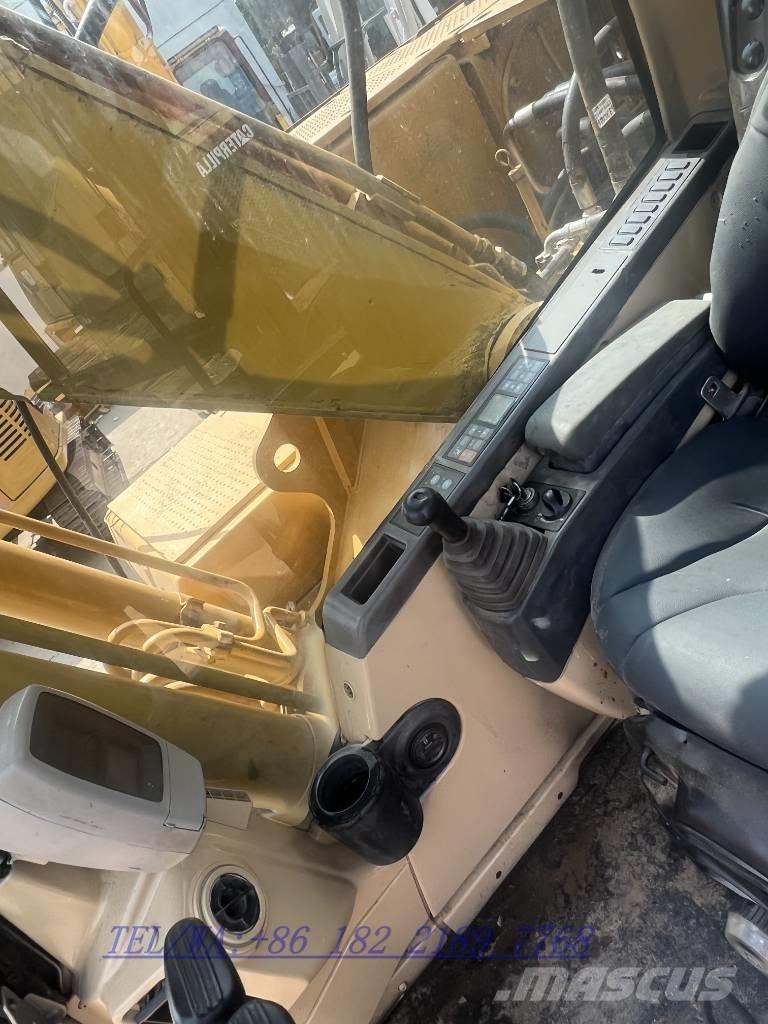 CAT 320C Rupsgraafmachines