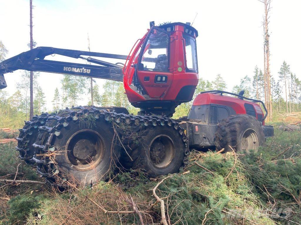 Komatsu 951 Harvesters
