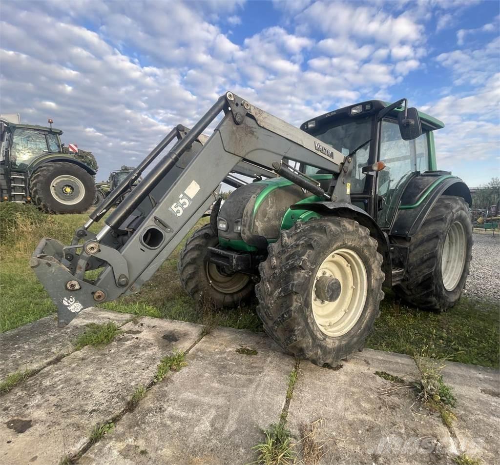 Valtra N 141 H Tractoren