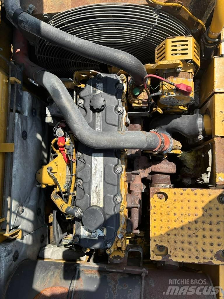 CAT 325 D L Rupsgraafmachines