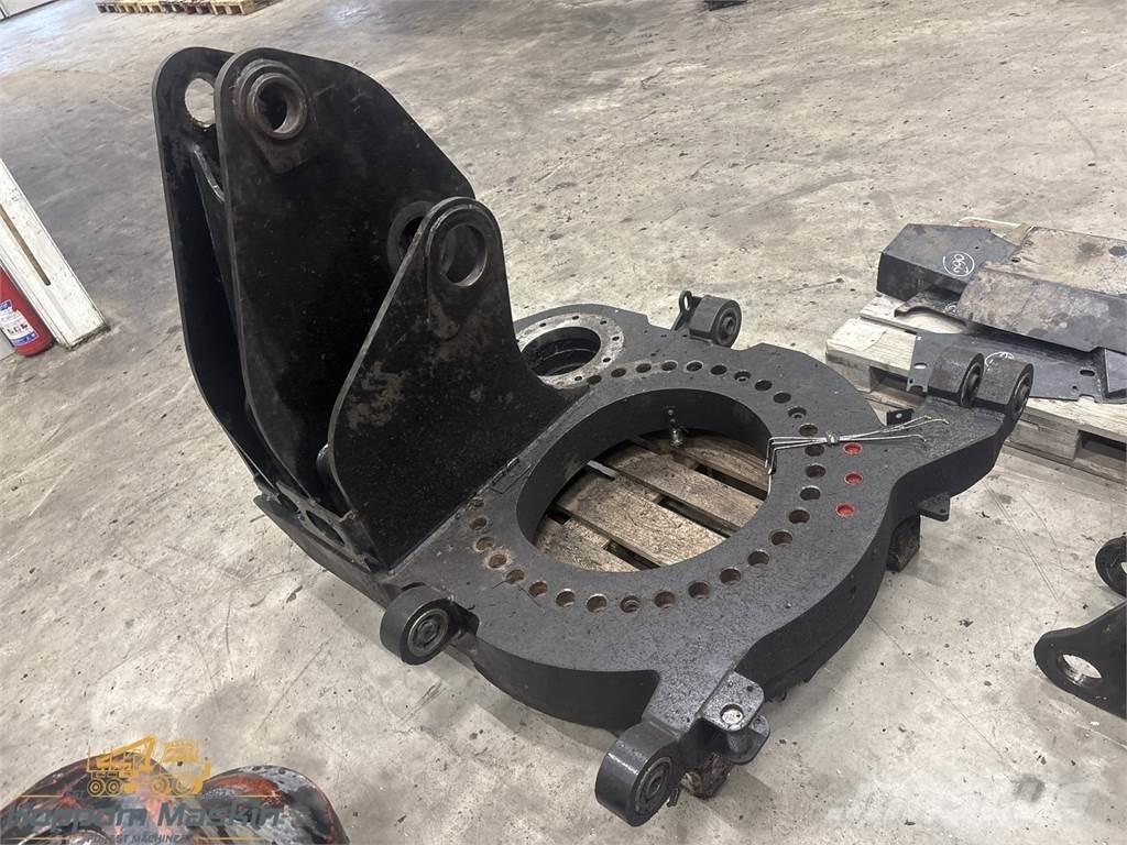 Komatsu 270H Houtoogstkranen