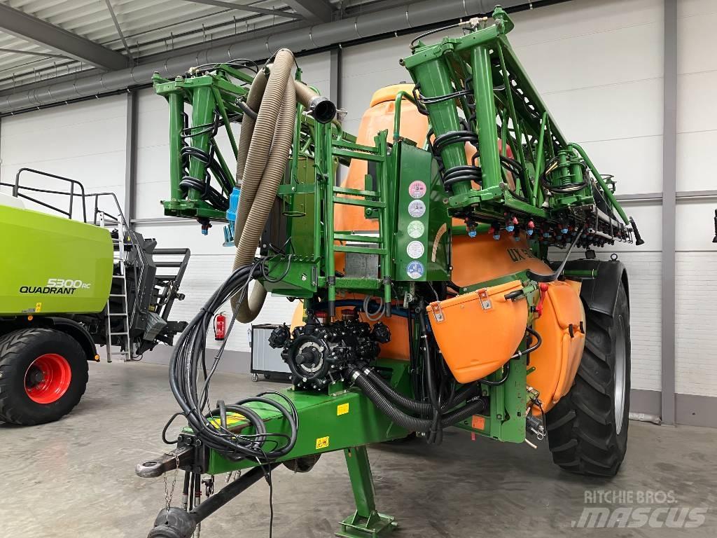 Amazone UX 5200 Getrokken spuitmachines