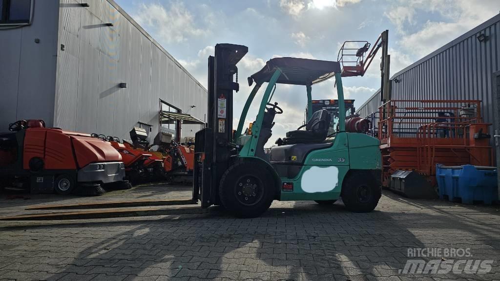 Mitsubishi FG 35 N LPG heftrucks