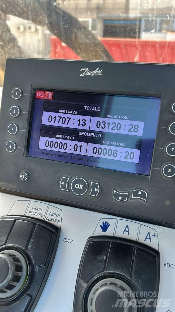 Tesmec 950 Sleuvengravers