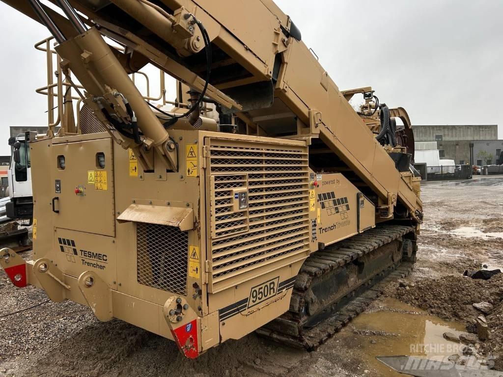 Tesmec 950 Sleuvengravers