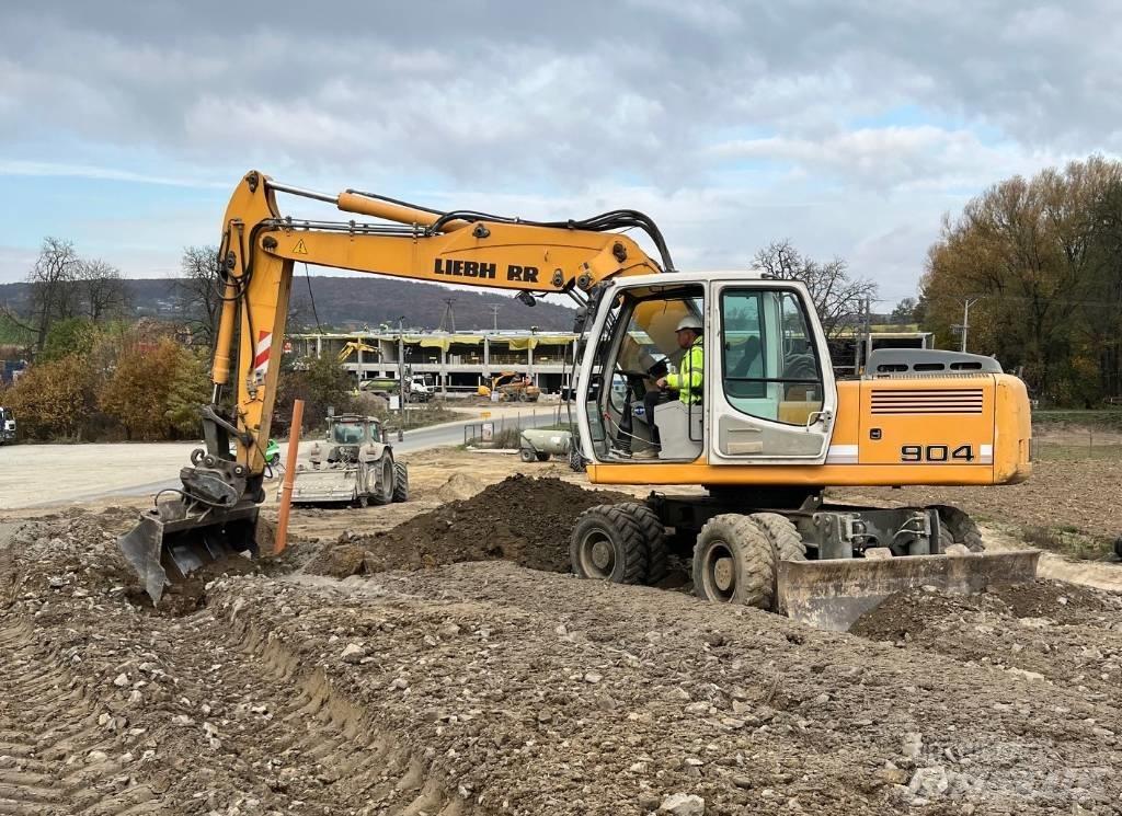 Liebherr A-904 900 Wielgraafmachines