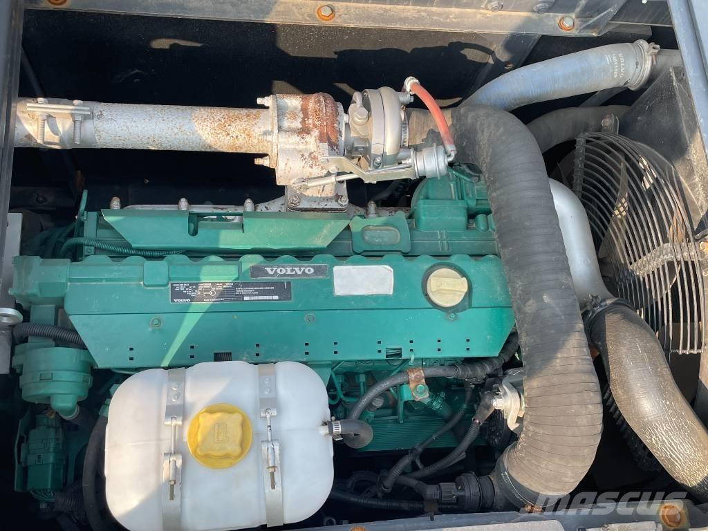 Volvo EC 210 Rupsgraafmachines