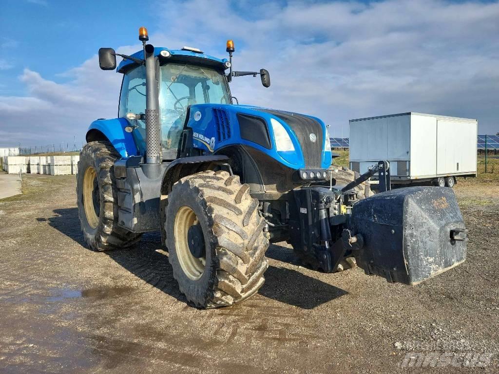 New Holland T 8.360 Tractoren