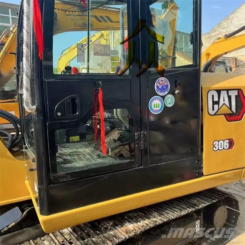 CAT 306 Rupsgraafmachines