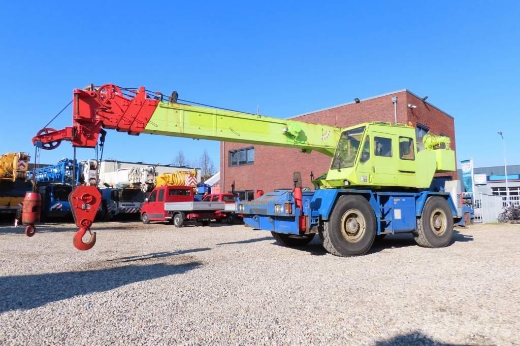 Tadano TR 250 E Ruw terrein kranen