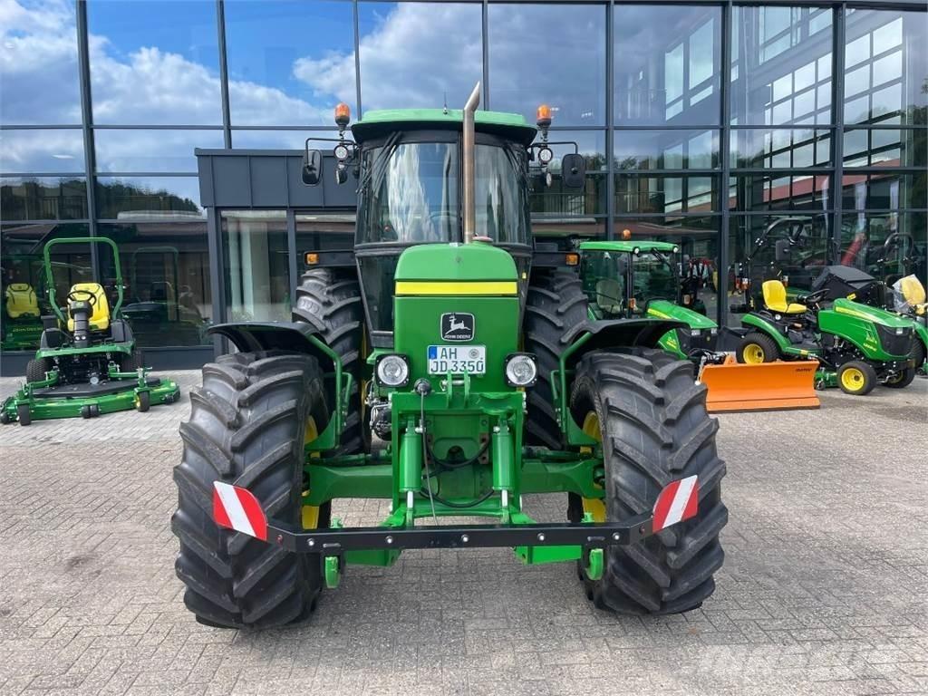 John Deere 3350 Tractoren