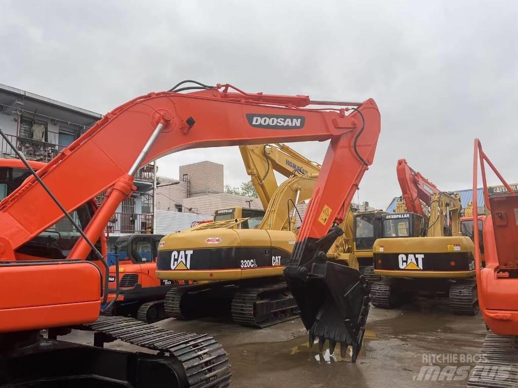 Doosan DX 225 Rupsgraafmachines