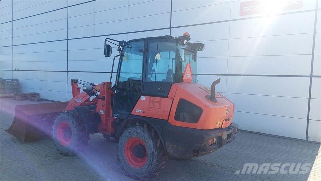 Kubota R085 Schrank- en knikladers