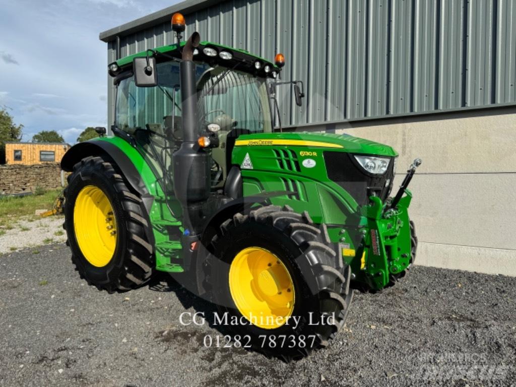 John Deere 6130 R Tractoren