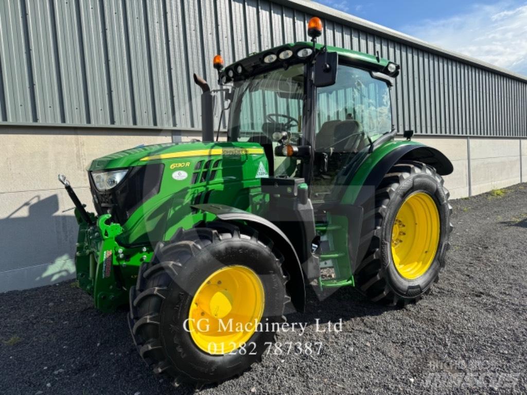 John Deere 6130 R Tractoren