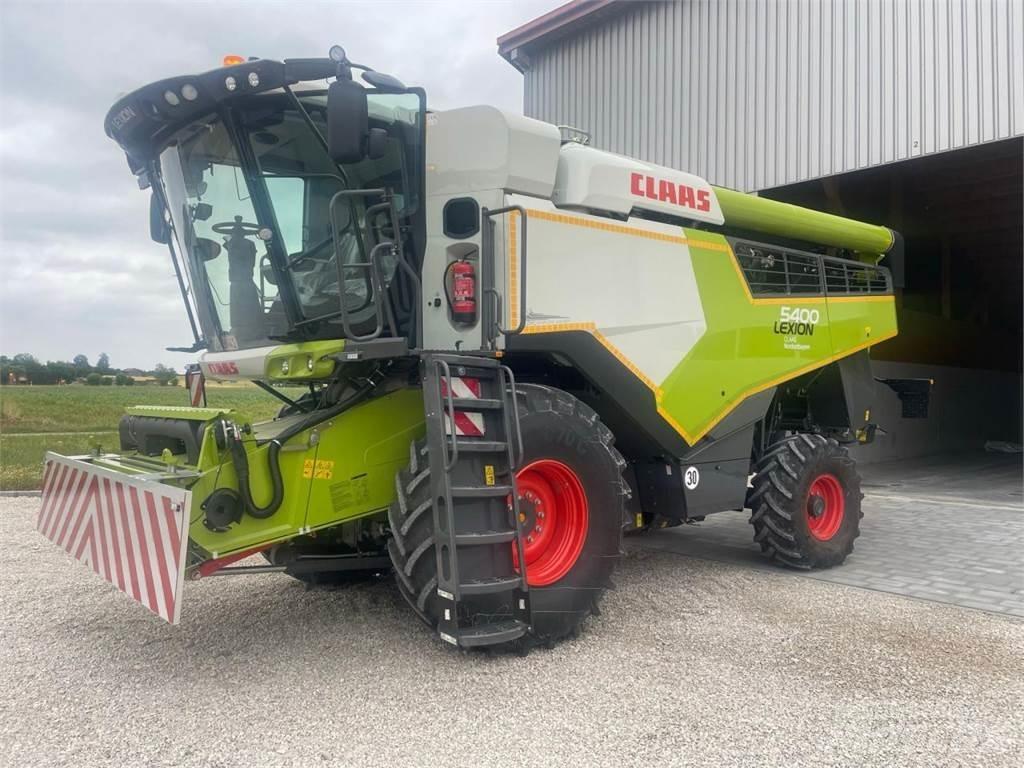 CLAAS Lexion 5400 Maaidorsmachines