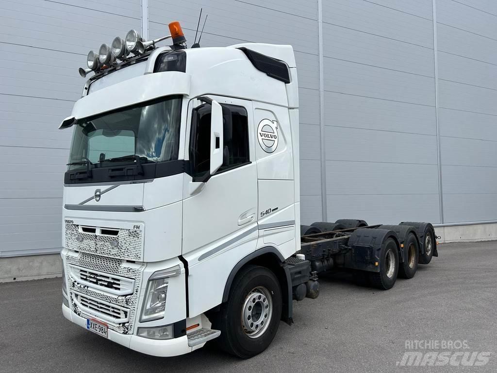 Volvo FH Chassis met cabine