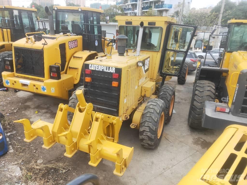 CAT 140K Graders