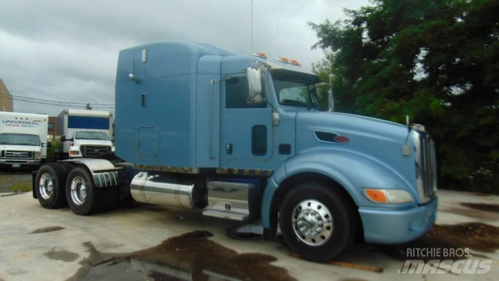 Peterbilt 386 Trekkers