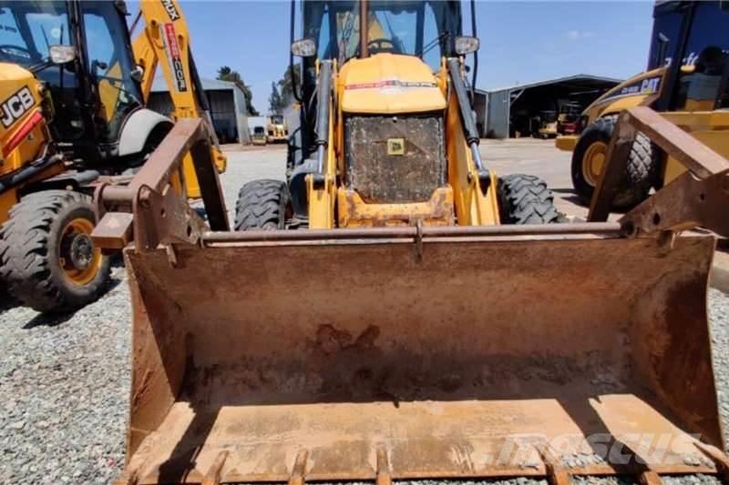 JCB 3CX 4X4 Graaf-laadcombinaties