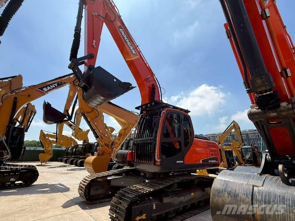 Doosan DX 225 Rupsgraafmachines
